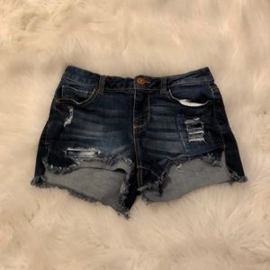 dark wash ripped jeans!